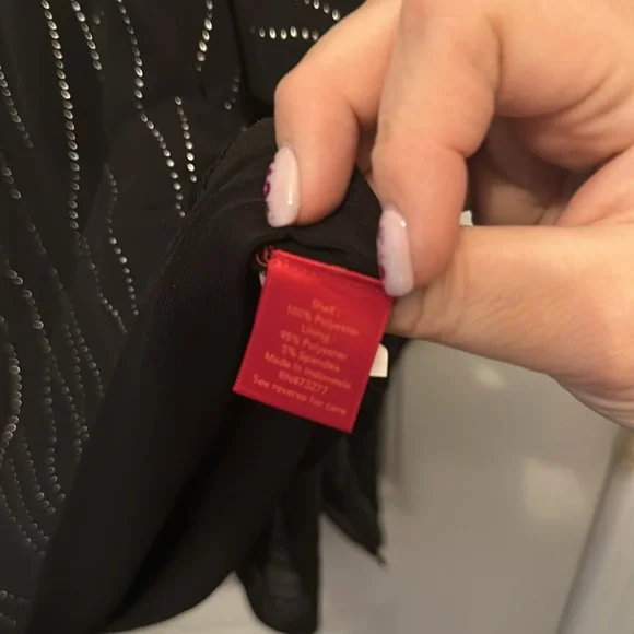 Jennifer Lopez shirt - Picture 4 of 5